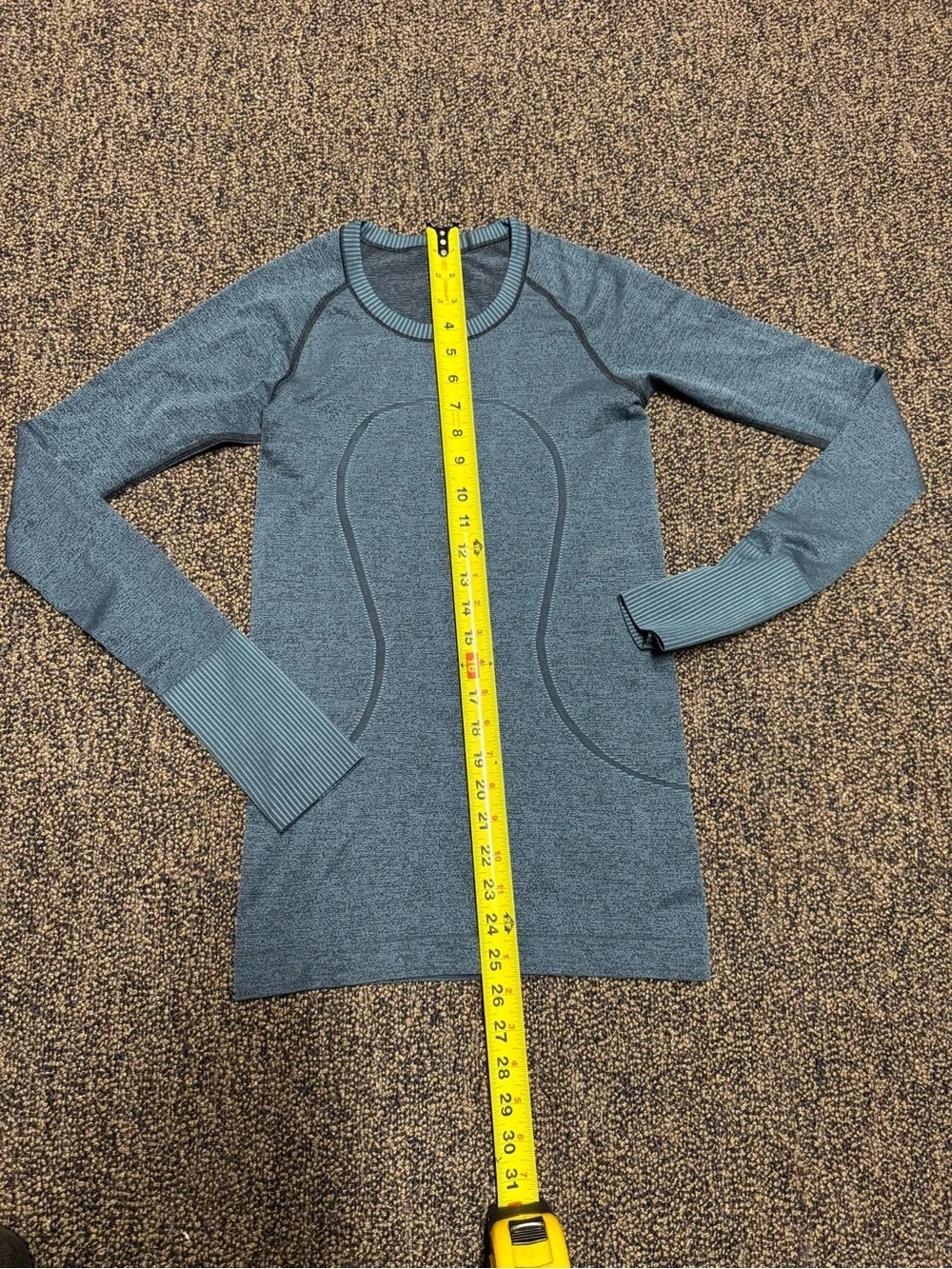 Lululemon Swiftly Tech Long Sleeve Crew